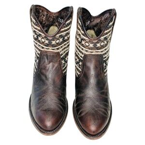 Ariat Meadow Western Ankle Boots Womens 11B Brown Leather Aztec Ankle Boots EUC